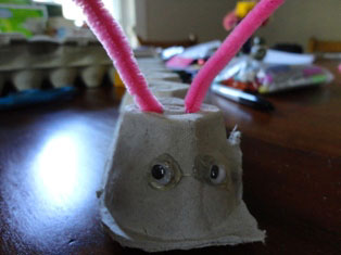 egg carton caterpillar craft