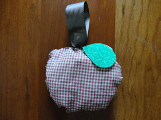 apple sewing craft