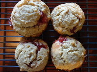 peanut butter and jelly muffins craft