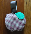 apple gift for teacher