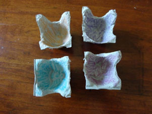 egg carton flowers craft step 2