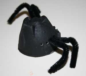 egg carton spider craft