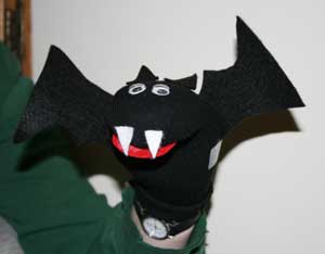 Halloween Craft Ideas Bats on Sock Puppet Bat Craft