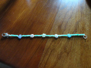 beaded flower bracelet craft