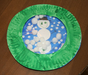 paper plate snow globe