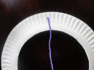 hanging paper plate wreath craft