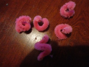 handprint pig craft pig tails