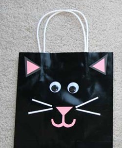 Black Cat Trick-or-Treat Bag Craft